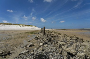 Sylt - Wadden Denizi 'ndeki Wadden / Almanya' daki eski dalgakırana bak