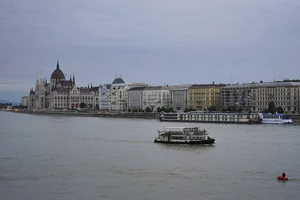 Budapest Primer Plano Del Parlamento Húngaro Con Río Danubio Hungría — Foto de Stock