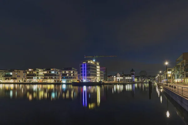 Dortmund Vista Tiendas Restaurantes Lago Phoenix Blue Hour Renania Del —  Fotos de Stock