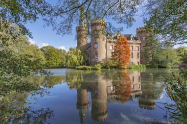 Bedburg-Hau - Moyland Kalesi Panorama Manzarası, Kuzey Ren Vestfalyası, Almanya, 30.10.2017 