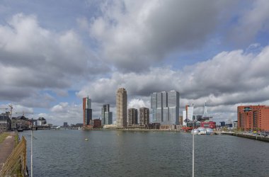 Rotterdam - Erasmus-Bridge, Güney Hollanda, Hollanda, Rotterdam, 16.04.2018