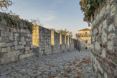 Belgrad - Boşluklu Kale Duvarı, Belgrad, Sırbistan, 05.11.2018
