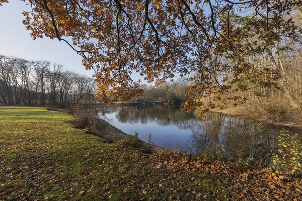 Krefeld Vista Parque Ciudad Estado Ánimo Otoño Agua Tranquila Renania — Foto de Stock
