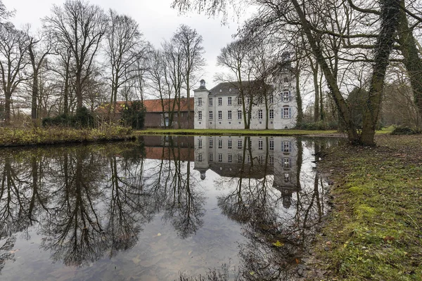 Duesseldorf Kalkum See Moated Castle Kalkum Reflected Pond North Rhine — 스톡 사진