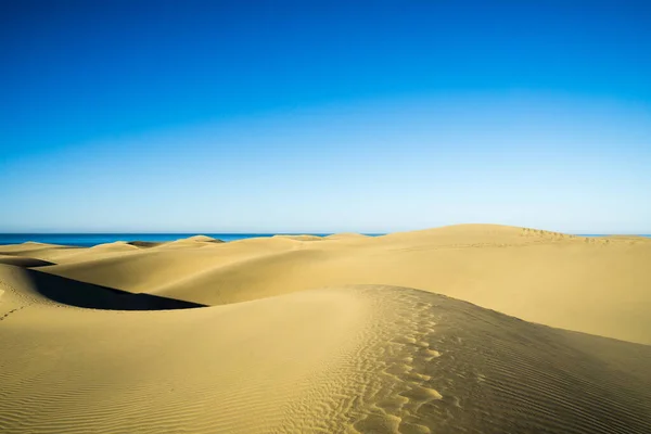 Cielo Azul Sobre Las Dunas Maspalomas España —  Fotos de Stock