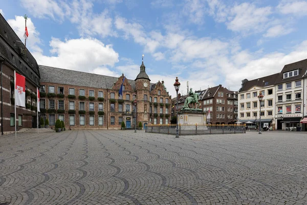 Duesseldorf Vista Ayuntamiento Que Remonta 1570 Las Partes Más Antiguas —  Fotos de Stock