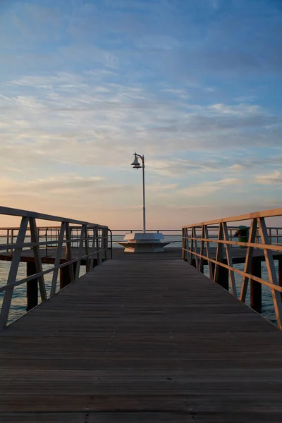 Ponte Pedonale Pericolo Mar Mediterraneo — Foto Stock