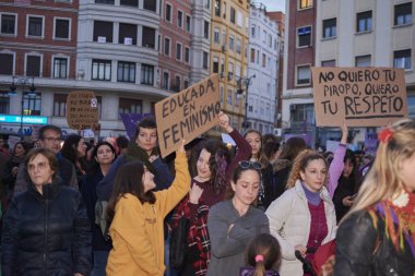 Valencia, İspanya, 9 Mart 2020, Uluslararası Kadınlar Günü. Kız Gücü