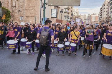 Valencia, İspanya, 9 Mart 2020, Uluslararası Kadınlar Günü. Kız Gücü