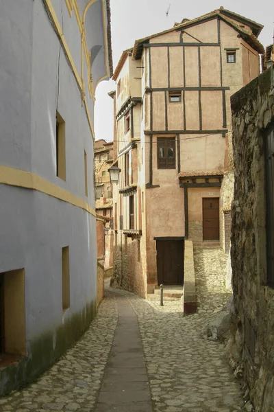 Calle Solitaria Una Ciudad Medieval Calles Empedradas Puerta Arqueada Soledad — Foto de Stock