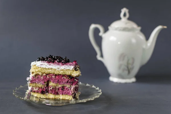 Piece Blueberry Cake Cup Tea Blue Background — Stock Photo, Image