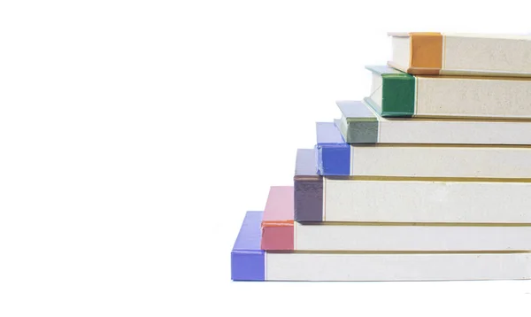 Gruppo Libri Colorati Isolati Sfondo Bianco Con Spazio Testo — Foto Stock