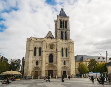 Paris, Fransa - 02 Ekim 2018: Saint Denis Katedrali.