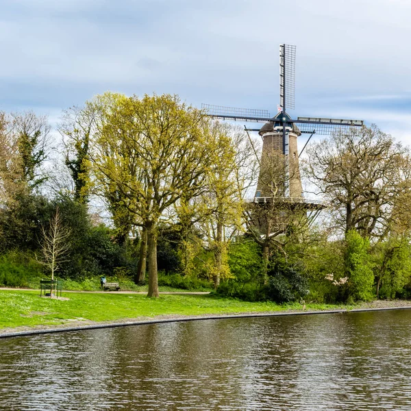 Városi táj, Alkmaar, Hollandia — Stock Fotó