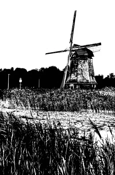 Silhouette moulin hollandais — Photo