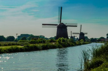 tipik Hollanda manzara