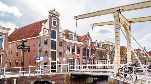 Most w Alkmaar, Holandia — Zdjęcie stockowe