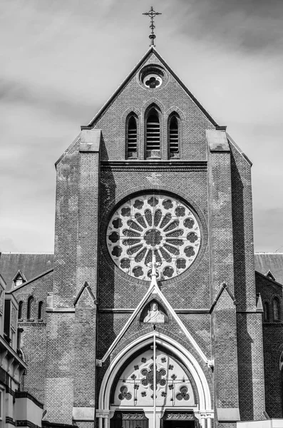 Kyrkan i Alkmaar, Nederländerna — Stockfoto