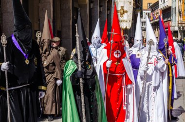 Palencia, İspanya - 24 Mart 2016: Geleneksel İspanyolca kutsal hafta alayı