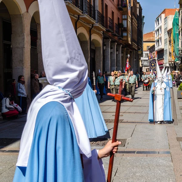 Palencia, Spanje - 24 maart 2016: Traditionele Spaanse Heilige Week processie — Stockfoto