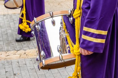 Geleneksel İspanyolca kutsal hafta alay sokaklarda Palencia, İspanya
