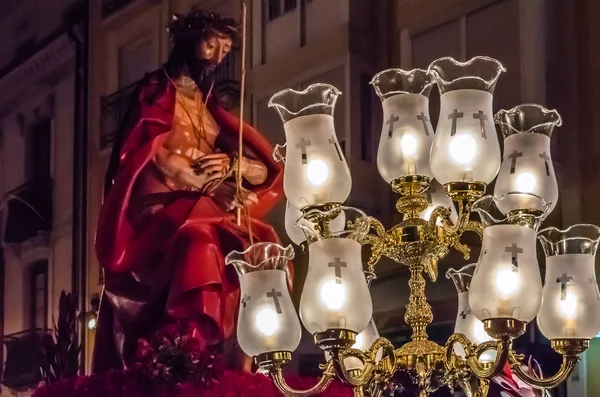 Procissão tradicional da Semana Santa Espanhola nas ruas de Palencia, Espanha — Fotografia de Stock