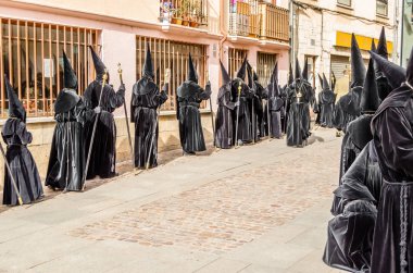 Zamora, İspanya - 25 Mart 2016: Geleneksel İspanyolca kutsal hafta (Semana Noel Baba) alay üzerinde Kutsal Cuma sokaklarda Zamora (Castilla y Leon), İspanya