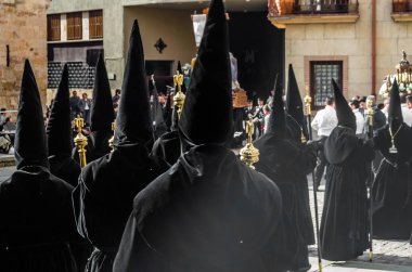 Zamora, İspanya - 25 Mart 2016: Geleneksel İspanyolca kutsal hafta (Semana Noel Baba) alay üzerinde Kutsal Cuma sokaklarda Zamora (Castilla y Leon), İspanya