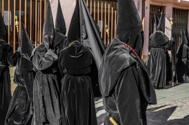 Zamora, İspanya - 25 Mart 2016: Geleneksel İspanyolca kutsal hafta (Semana Noel Baba) alay üzerinde Kutsal Cuma sokaklarda Zamora (Castilla y Leon), İspanya