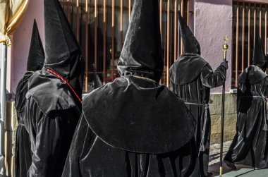 Zamora, İspanya - 25 Mart 2016: Geleneksel İspanyolca kutsal hafta (Semana Noel Baba) alay üzerinde Kutsal Cuma sokaklarda Zamora (Castilla y Leon), İspanya