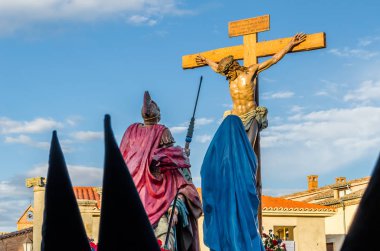 Geleneksel İspanyolca kutsal hafta alayı