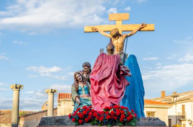 Geleneksel İspanyolca kutsal hafta alayı