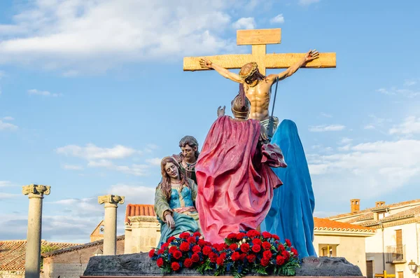 Geleneksel İspanyolca kutsal hafta alayı