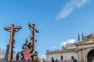 Zamora, İspanya - 25 Mart 2016: Geleneksel İspanyolca kutsal hafta (Semana Noel Baba) alay üzerinde Kutsal Cuma sokaklarda Zamora (Castilla y Leon), İspanya