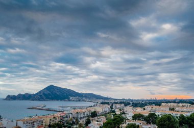 Alicante ili, İspanya 'nın Akdeniz köyü manzarası