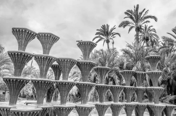 Fontanna Parku Palmowym Elche Prowincja Alicante Hiszpania — Zdjęcie stockowe
