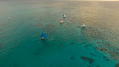 Deniz manzaralı Boracay 'da güzel bir gün batımı