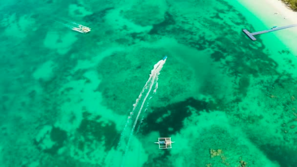 Azuurblauwe lagune eiland boracay eiland Filippijnen — Stockvideo