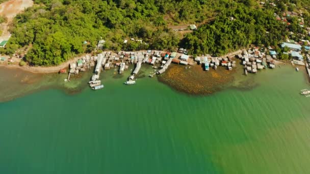 Ciudad y puerto en la isla balabac palawan — Vídeos de Stock