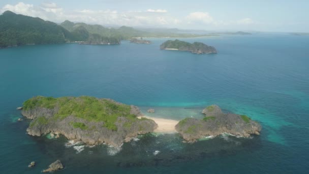 Meereslandschaft der karamäischen Inseln camarines sur — Stockvideo