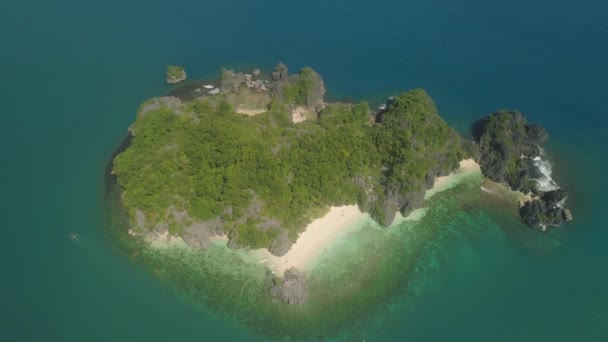 Paisaje marino de las islas caramoanas camarines sur — Vídeo de stock