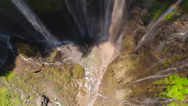 Водопад Coban Sewu Java Indonesia — стоковое видео