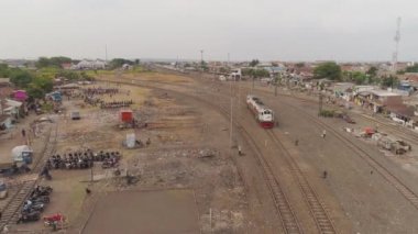 Surabaya Endonezya 'daki tren istasyonu