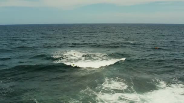 spot de surf sur l'île de siargao appelé nuage 
