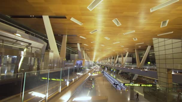 Exterior del nuevo aeropuerto internacional de hamad — Vídeos de Stock