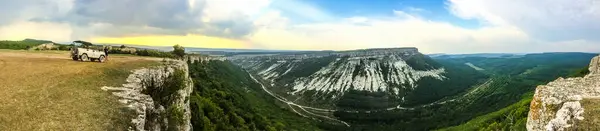 Panorama Chufut Kale Gorge Bakhchisaray Cloudy Weather Suv Stands Rock — Stock Photo, Image