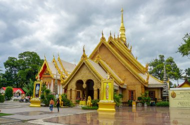 26 / 08 / 2019: ubonratchatani, thailand: wat-mahawanaram