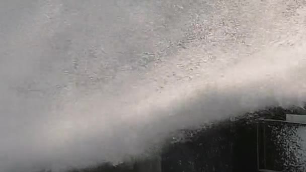 Powerful jet of foam under pressure. — Stock Video