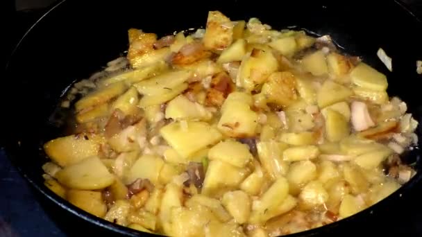 Potatoes Onions Fried Pan Delicious Potato Simple Rural Food — Stock Video