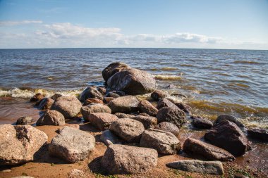 Kuzey denizi soğuk ve resifler.
